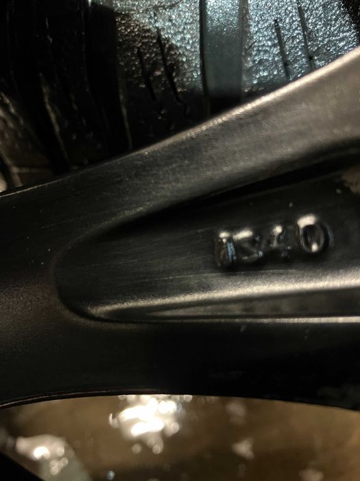 Felgi Alu 16 Oryginał BMW F20 F21 F22 F23 Czarne 5x120 Opony zimowe