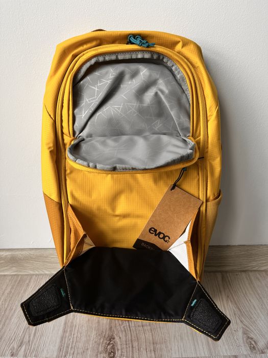 Sprzedam nowy plecak Evoc Ride 16L