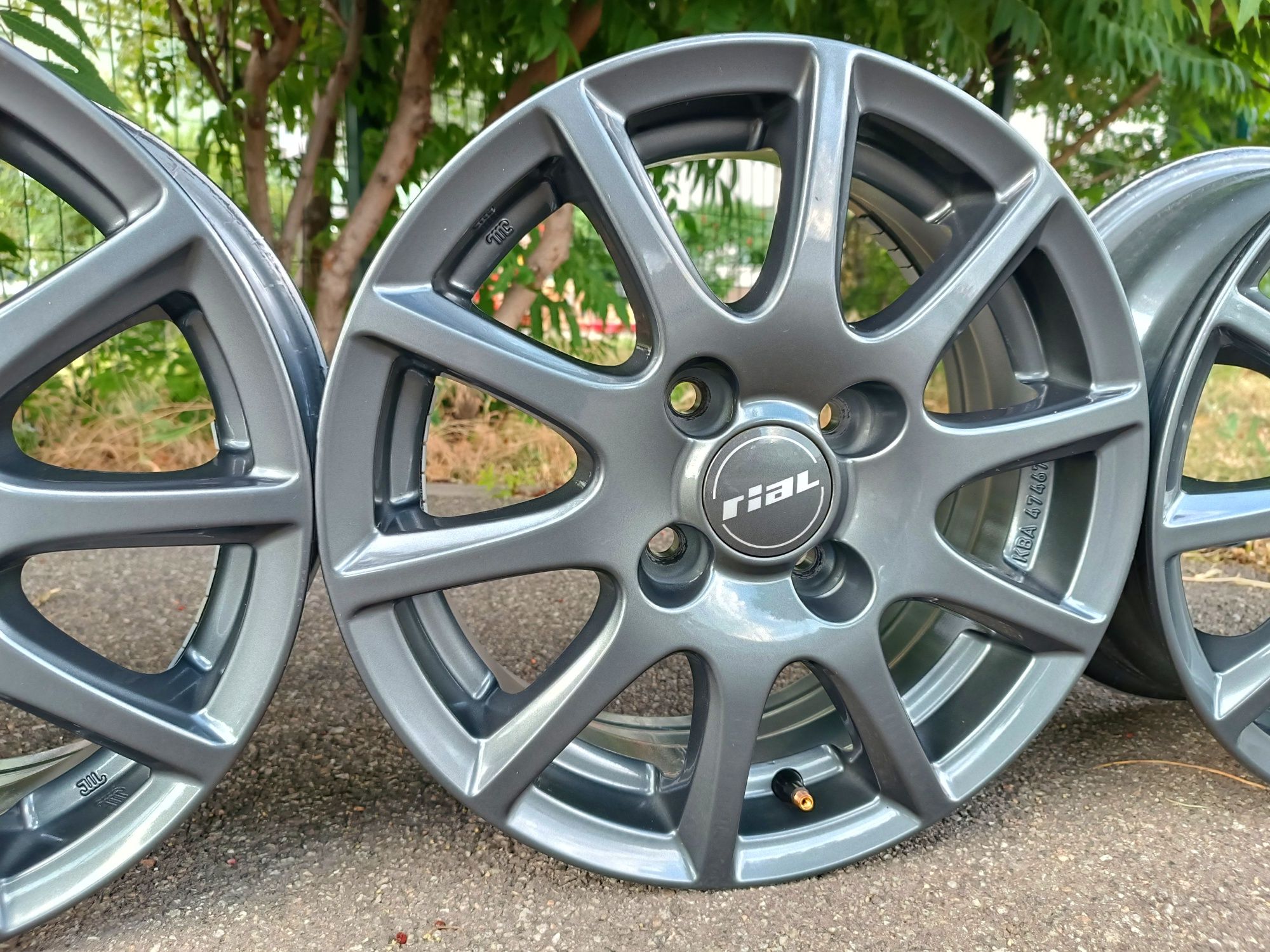 Диски, титани Rial R14 4x100 ET35 J5.5 Авео Ланоc Opel Accent Рено