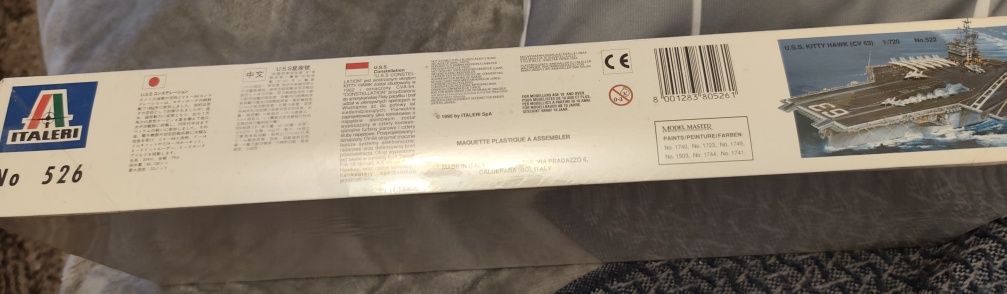 Модель корабля фірма Italeri масштаб 1:7200 назва авіаносець  CV-64