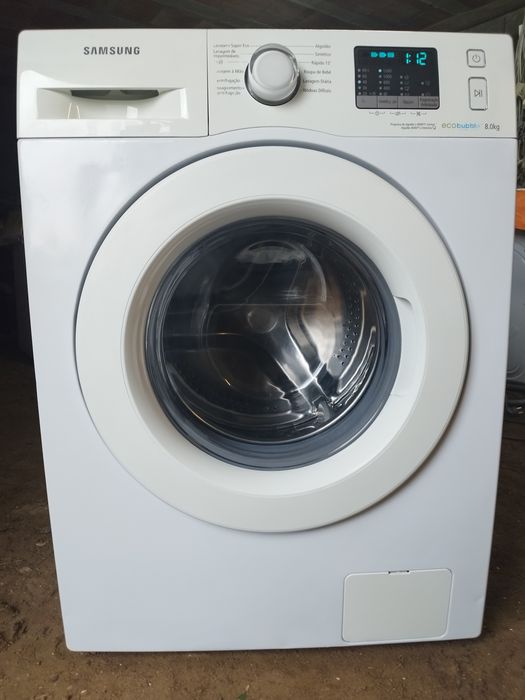 Máquina de lavar roupa