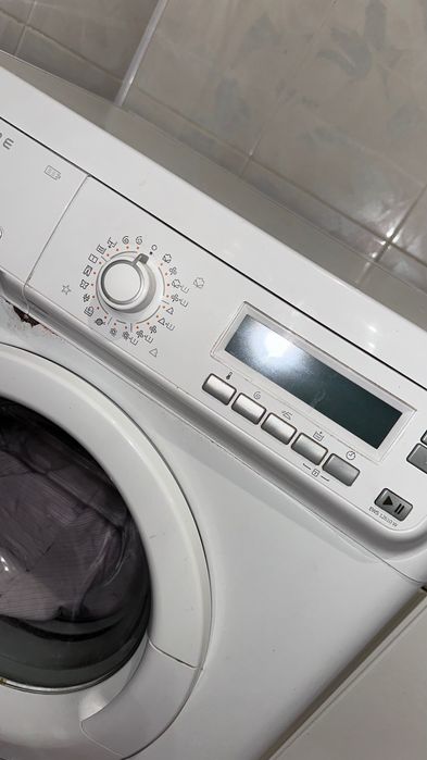 Стиральная машина ELECTROLUX EWW 16781 W б/у