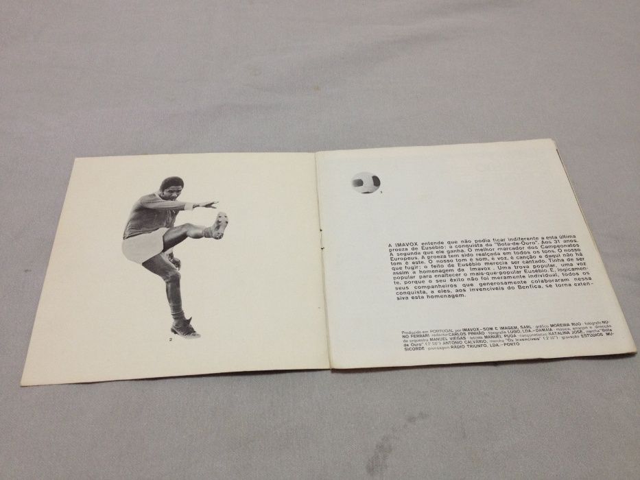 Disco de Vinil EUSÉBIO BOTA DE OURO (1973) e a equipa "os invencíveis"