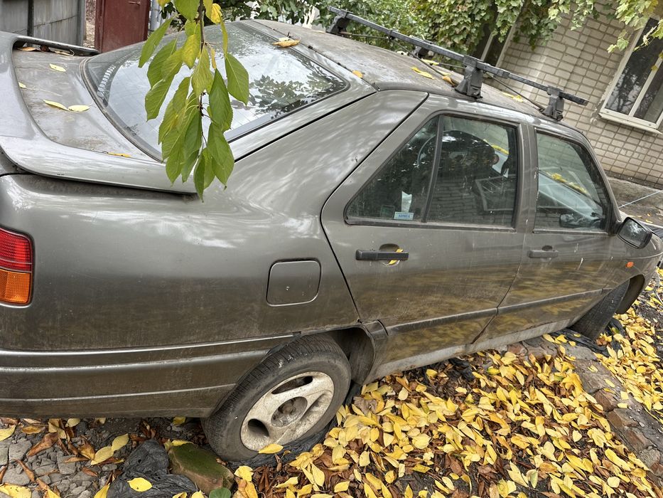 Автомобиль seat toledo