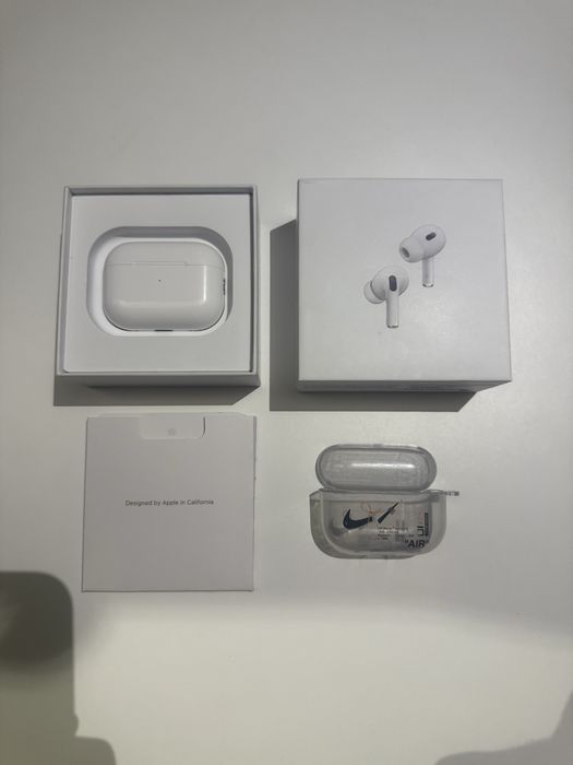AirPods Pro 2 + etui nike