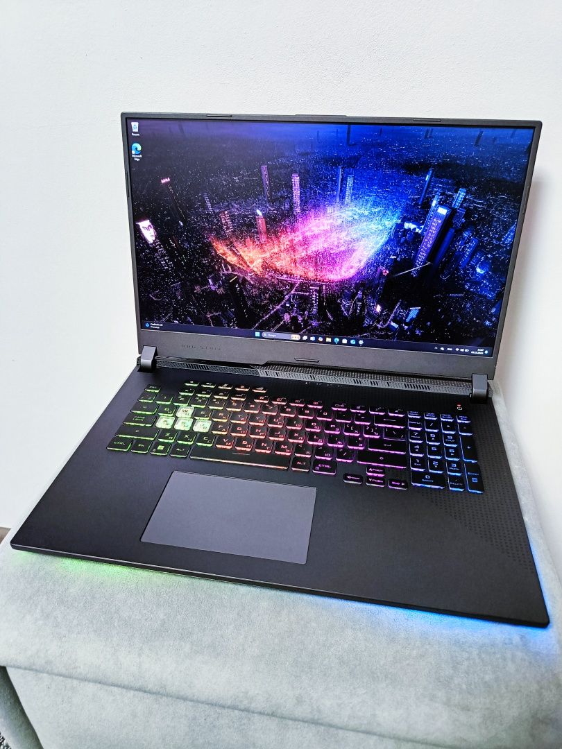 Игровой Asus ROG 17.3!!!/i5-11400H/RTX 2050/RAM 16/SSD
