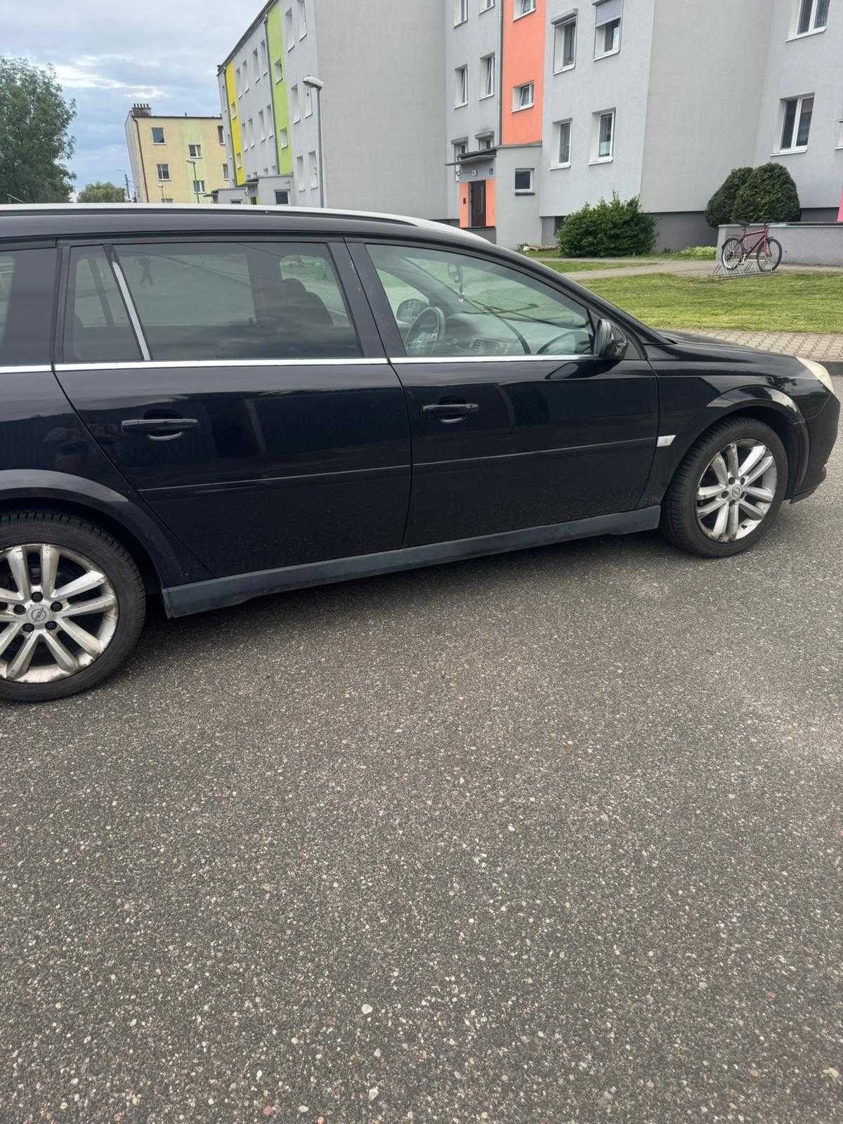 Opel Vectra 1.9 150KM zarejestrowany salon polska
