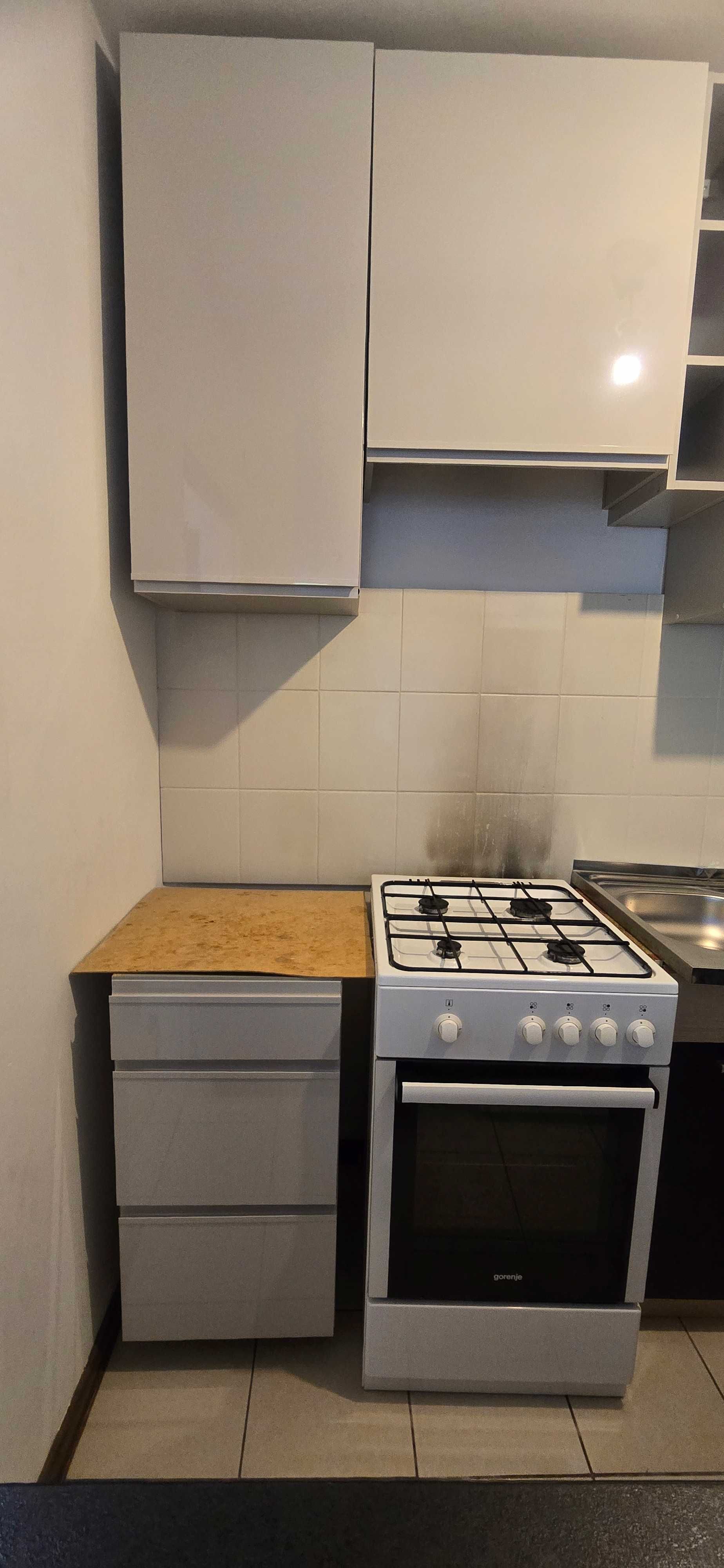 Meble kuchenne + sprzęt AGD – okazja!