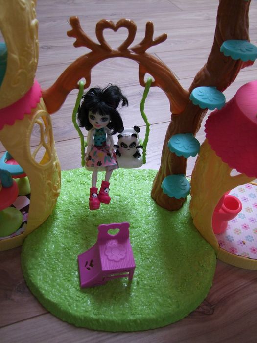 Enchantimals Leśny Domek Pandy