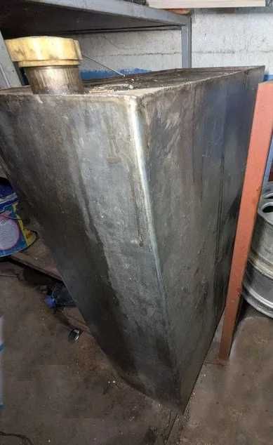 Бак, нержавійка, 210 літрів, для нехарчового вмісту