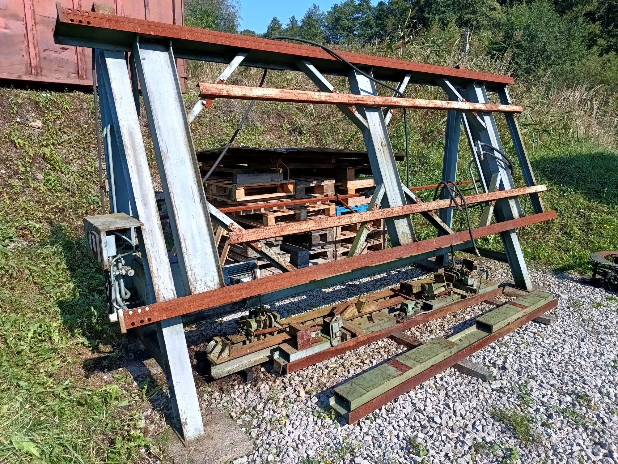 Prasa do klejenia drewa, okien, drzwi