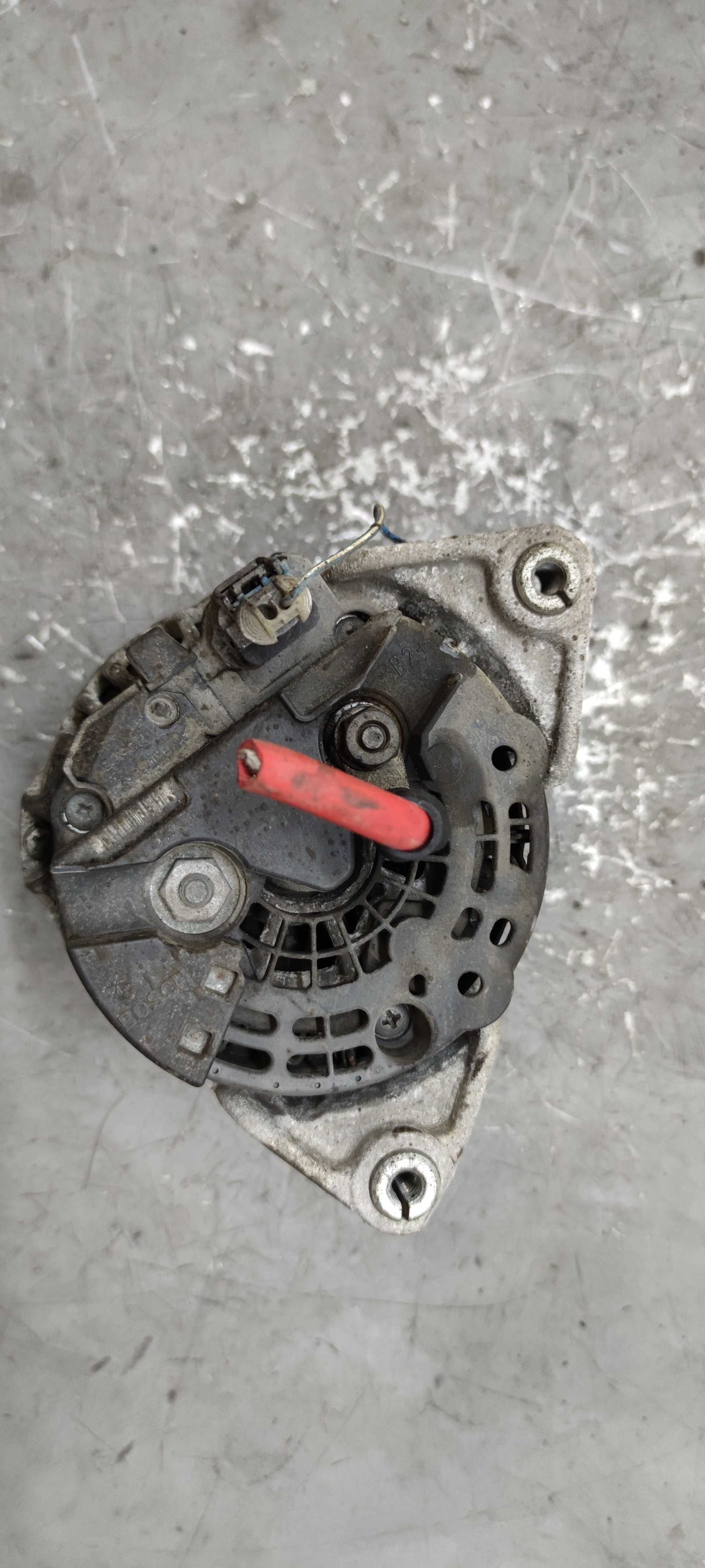 Opel Astra H 1.4 B 16V Alternator Bosch