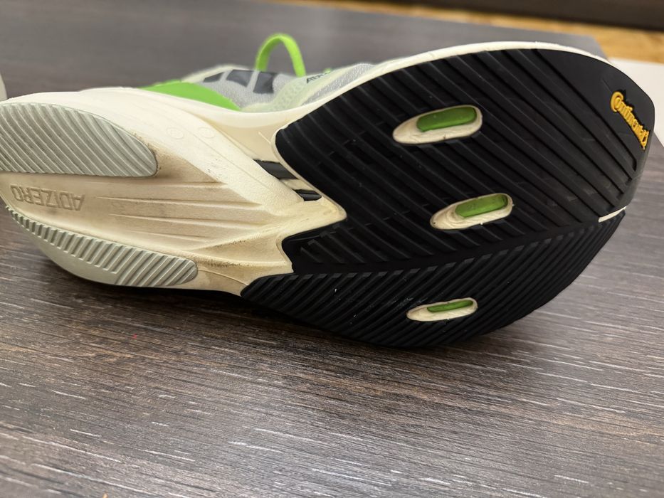 Бігові кросівки Adidas adizero Prime X