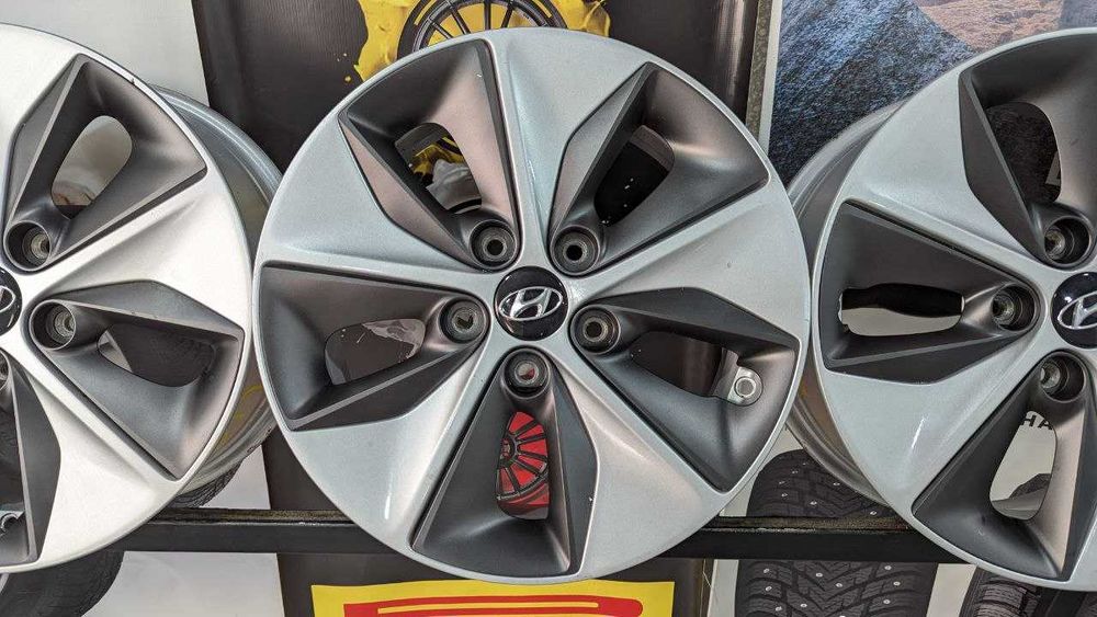 Диски Hyundai Elantra 5/114.3 R16 6.5J ET50 dia67.1mm