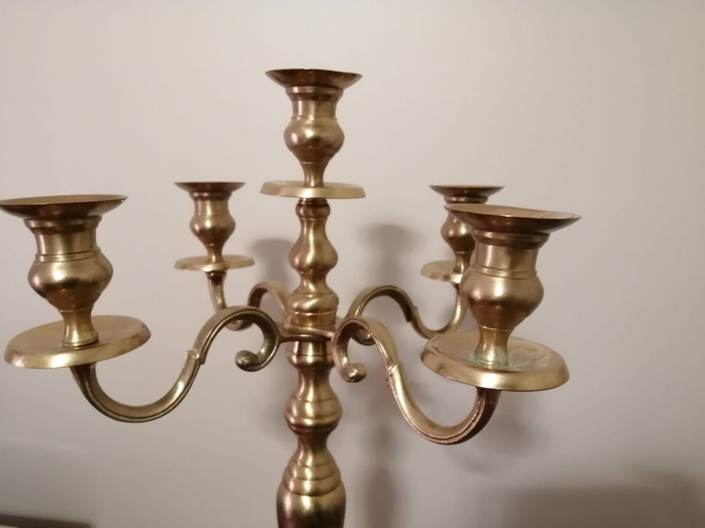 Candelabro em latão