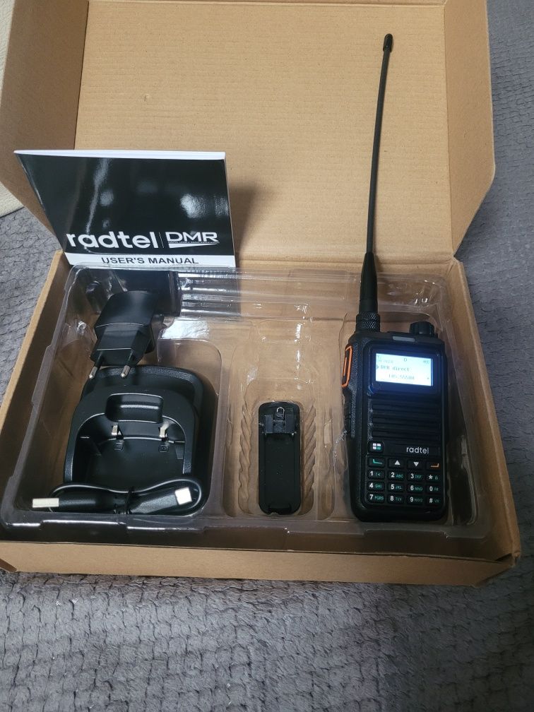 Radtel RT-4D trx transceiver analog cyfra DMR airband AM radiostacja