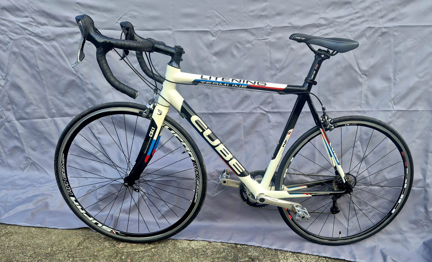 Rower szosowy CUBE Litening rozmiar 56cm. Karbon.