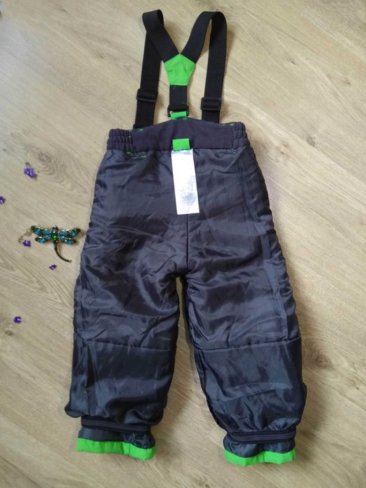 теплые зимние штаны полукомбинезона на ребенка рост 104