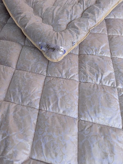 Ковдра з овечої вовни натуральна двоспальна 180 * 215см Виробник