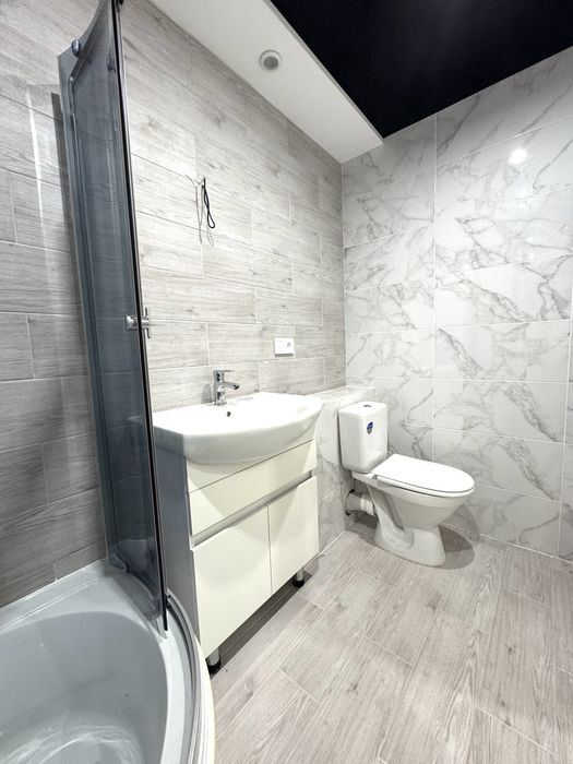 Продам 1 кв в новобудові вул. І. Сірка