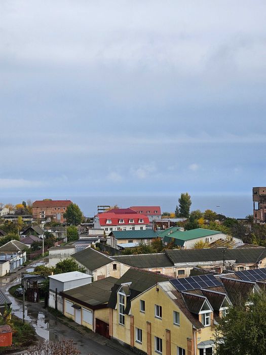 Продаж 3к видової квартири, р-н 700ки