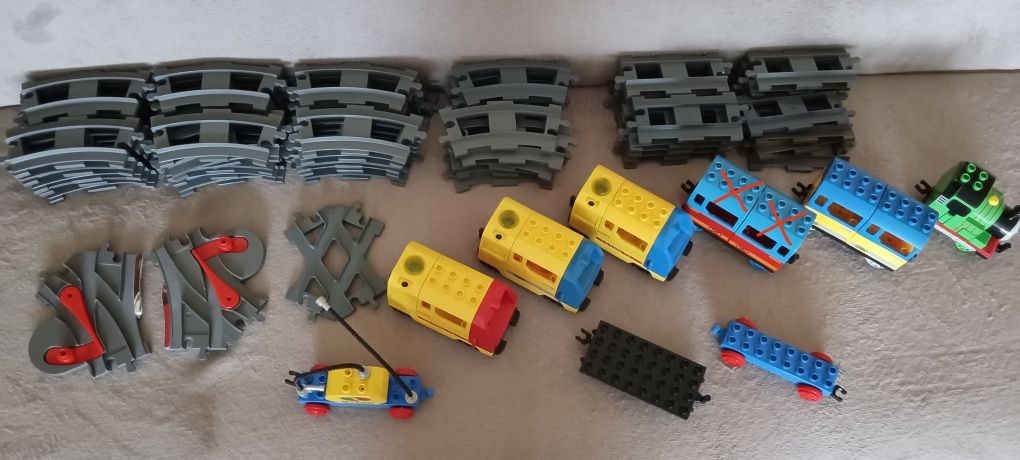LEGO lokomotywa tory rozjazd skrzyżowanie