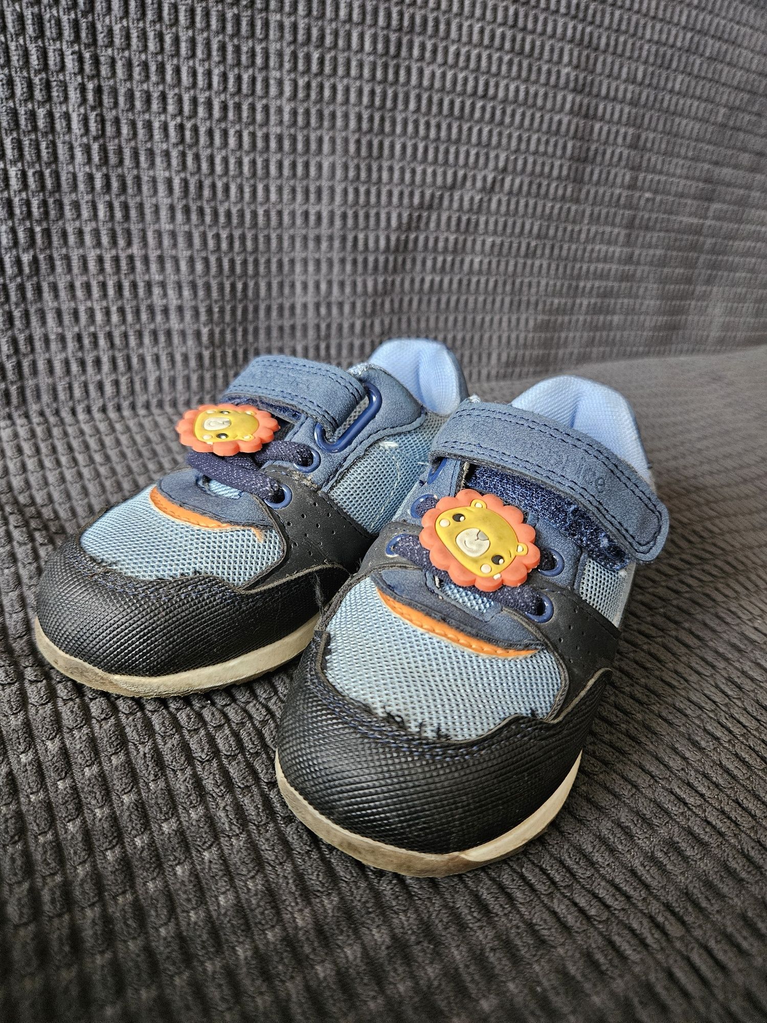 Adidasy chłopięce Fisher Price 23