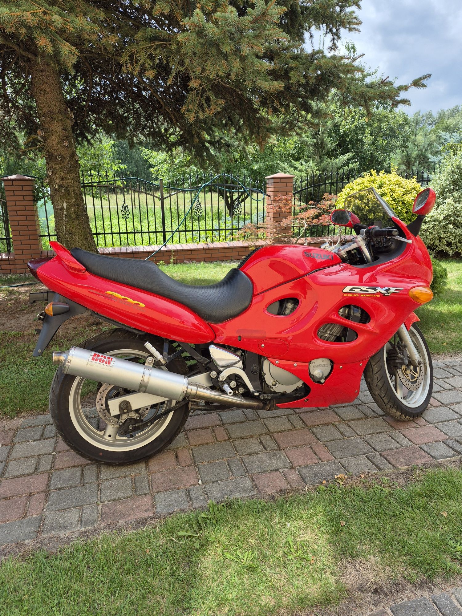 Motor Suzuki GSX 600F
