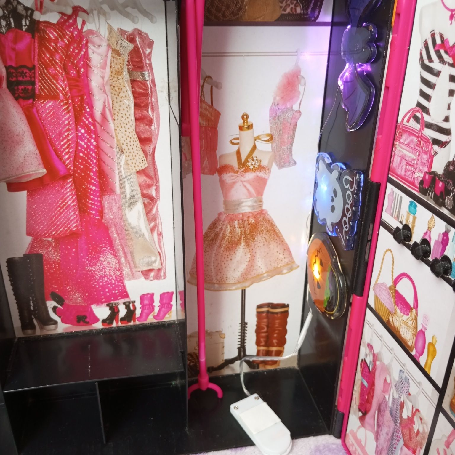 Szafa dla lalki Barbie