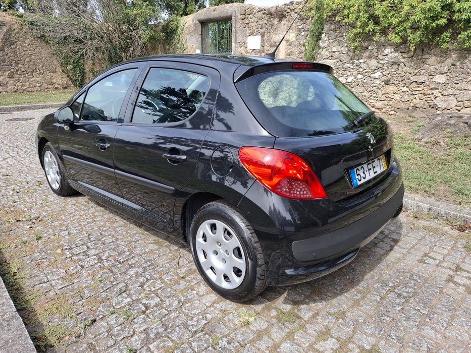 Peugeot 207 1.4 a GPL