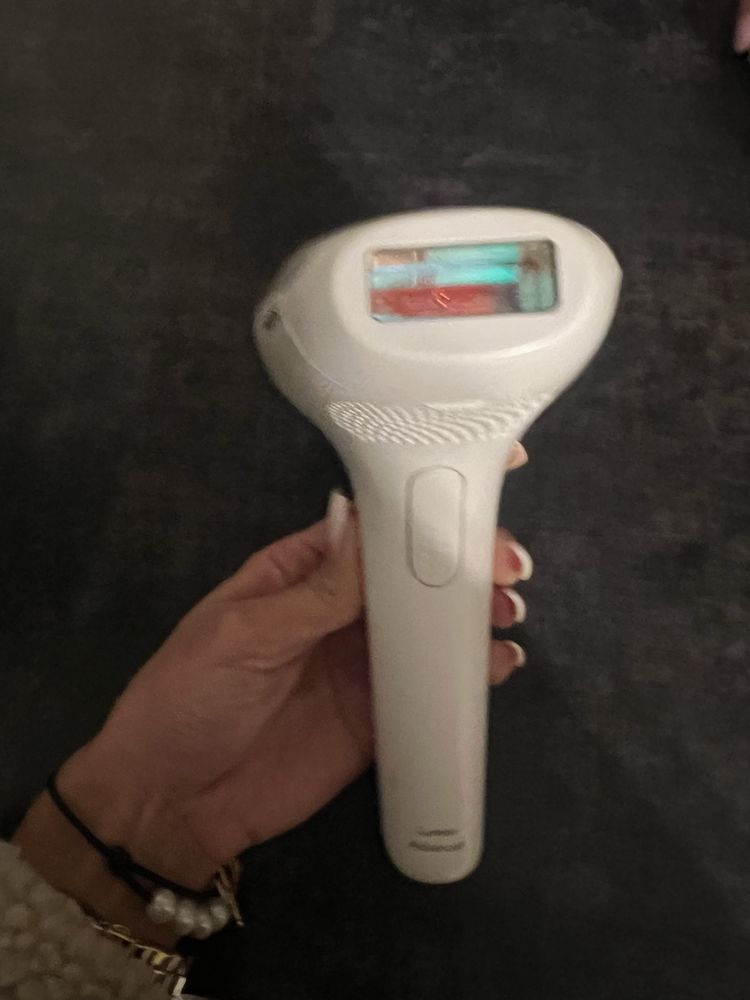 Depilator laserowy PHILIPS