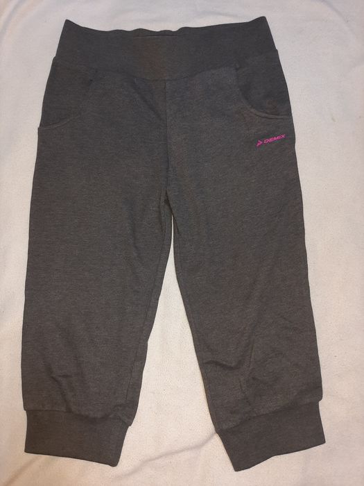 Капри спортивные женские