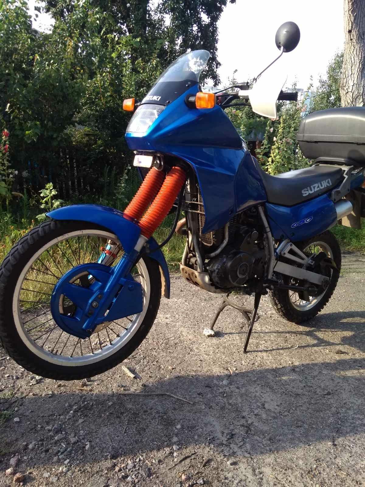 Продам мотоцикл Suzuki Dr 650 RSE