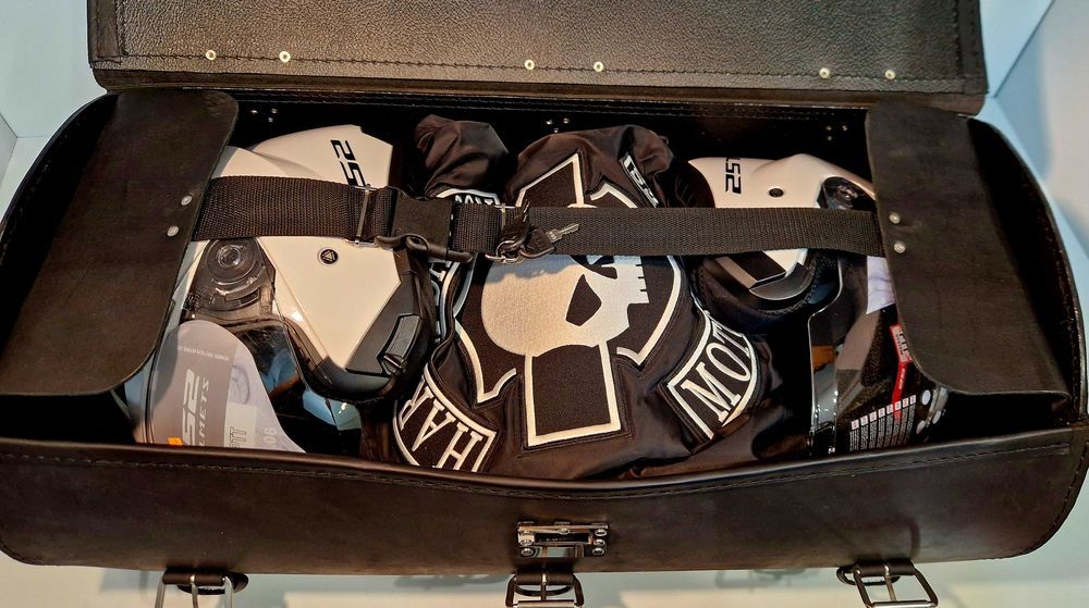 Kufer duży skórzany motocyklowy 70cm na 2 kaski