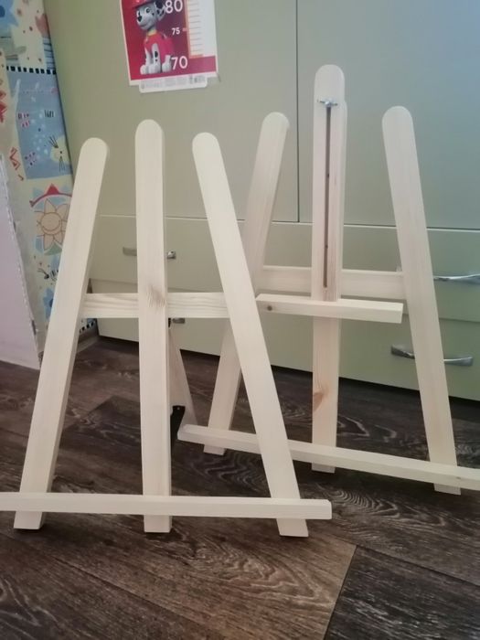 Мольберты, настольный мольберт