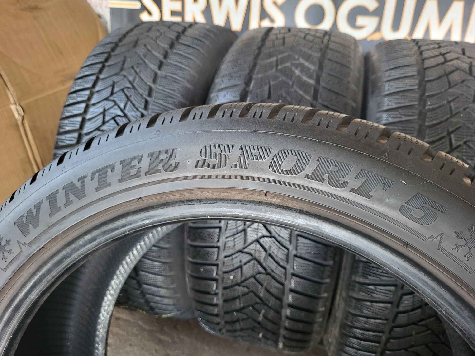 Opony zimowe 245/45/19 Dunlop 22rok 7,5/8,5mm
