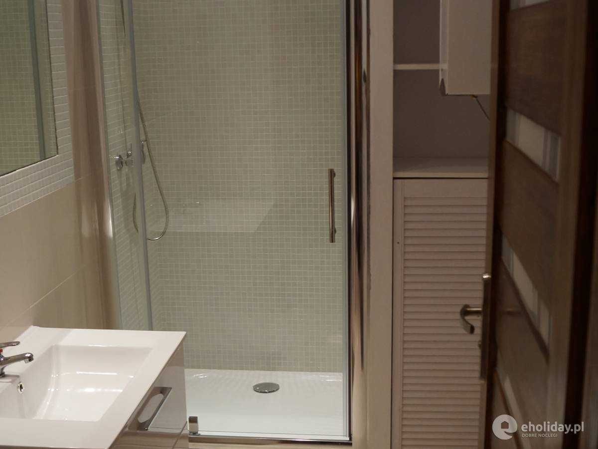 Apartament 6 osobowy w kamienicy
