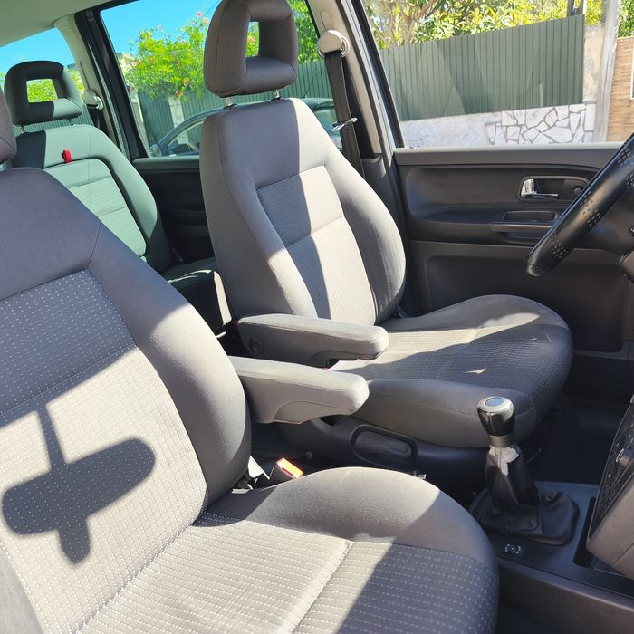 SEAT Alhambra 1.9 TDI 115cv – 7 Lugares – Nacional – Familiar