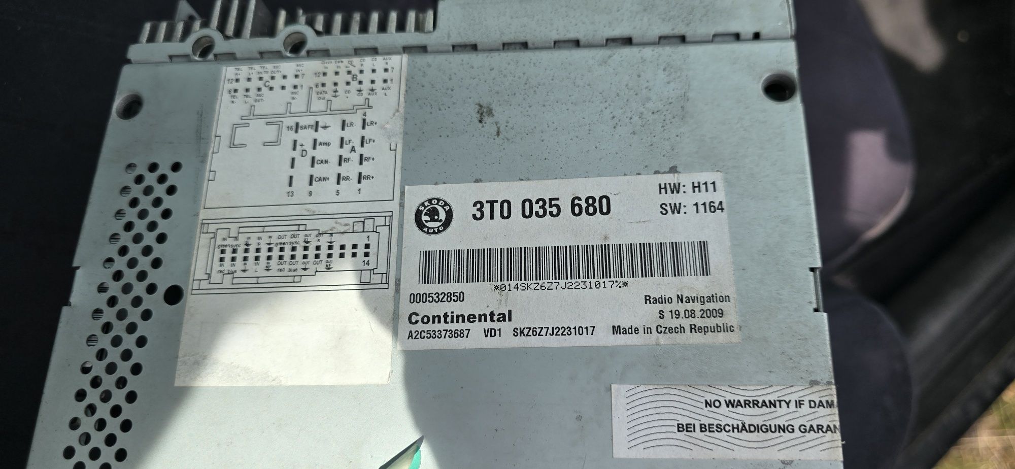 Radio Columbus Skoda Nawigacja Superb Octavia Fabia Roomster Ładny LCD
