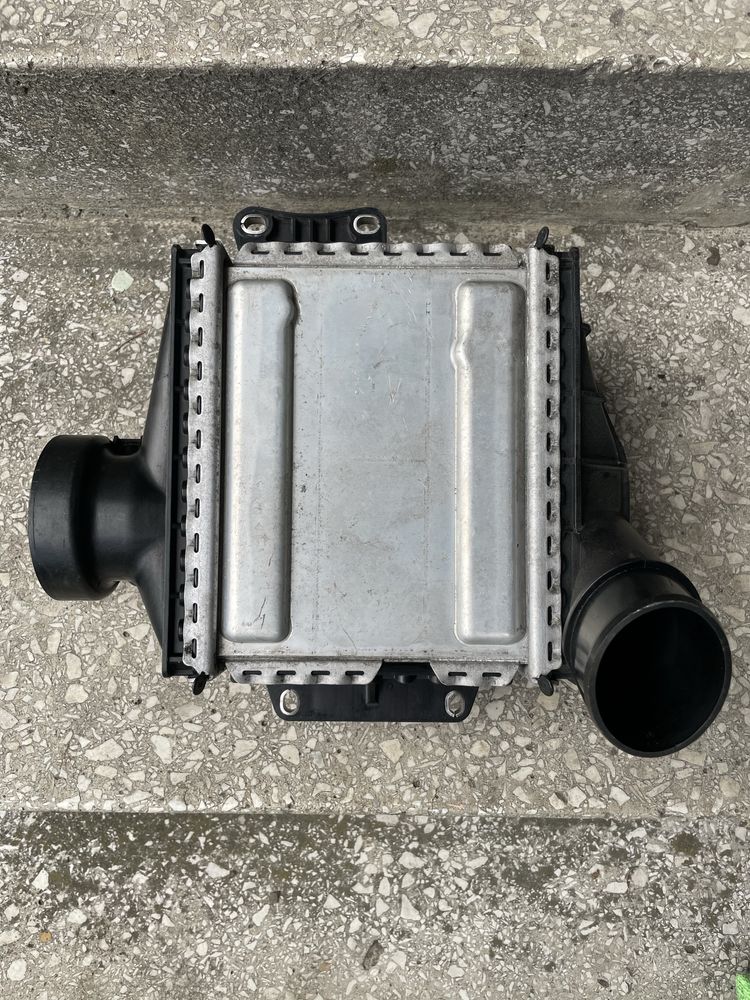 Intercooler Mercedes W205 c220d w pelni sprawny