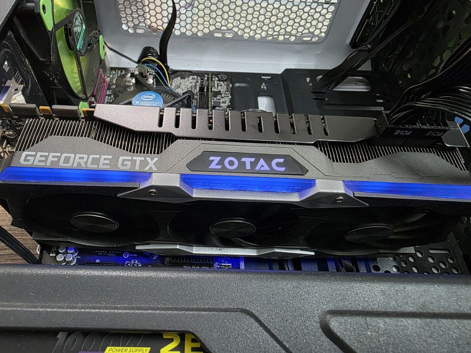 Видеокарта GTX 1080ti 11gb Zotac