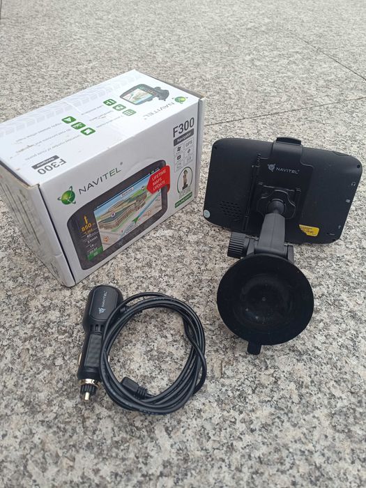 Nawigacje samochodowa Navitel F300