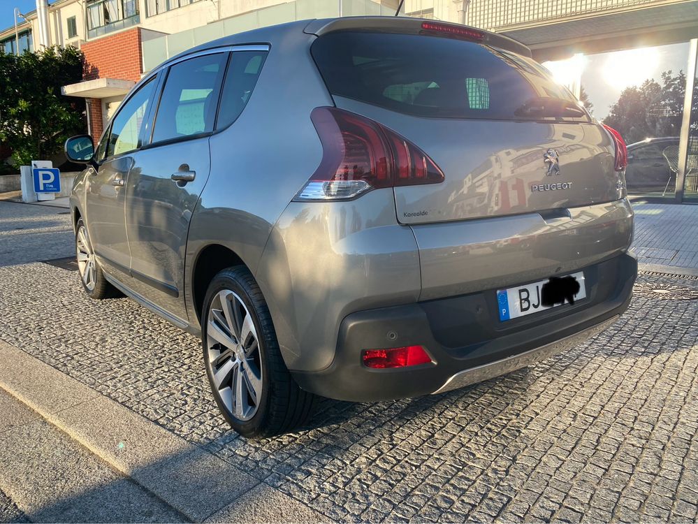 Peugeot 3008 1.2 130cv Allure