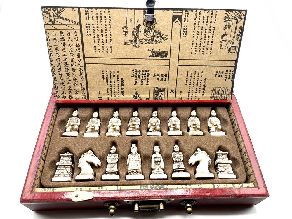 Jogo xadrez chines em caixa lacada oriental antiga