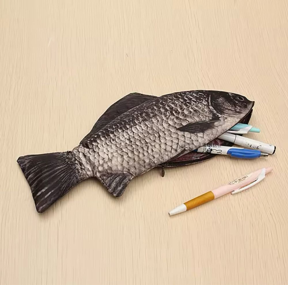 Pluszowy Piórnik Rybka 30 CM – Maskotka i Praktyczny Gadżet!