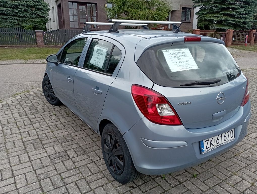 OPEL CORSA 2008r w LPG (6,5L GAZU/100km)