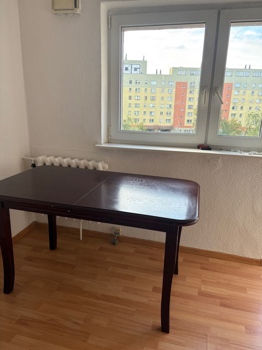 Stół rozkładany kuchenny