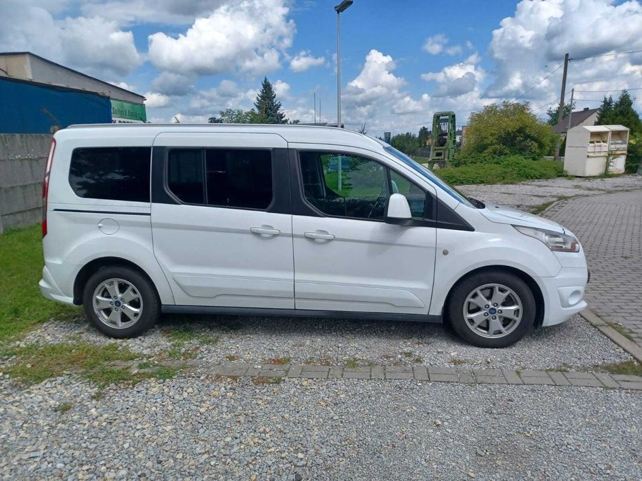 Ford Tourneo Grand,Bezwypadkowy,Faktura,Long,7 osób,Zamiana