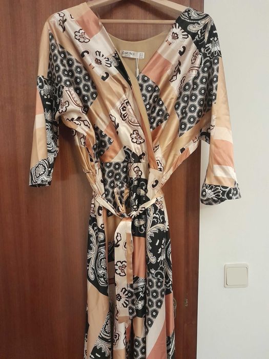 Vestido estampado com elastico na cintura