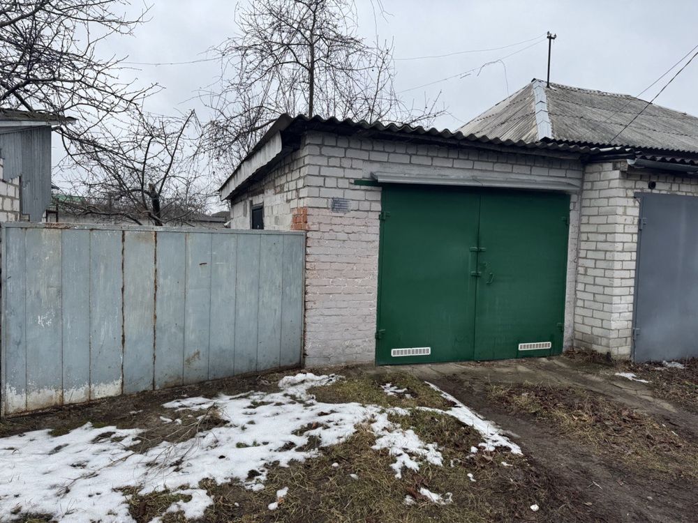 Гараж возле электрона на рокоссовского с электричеством